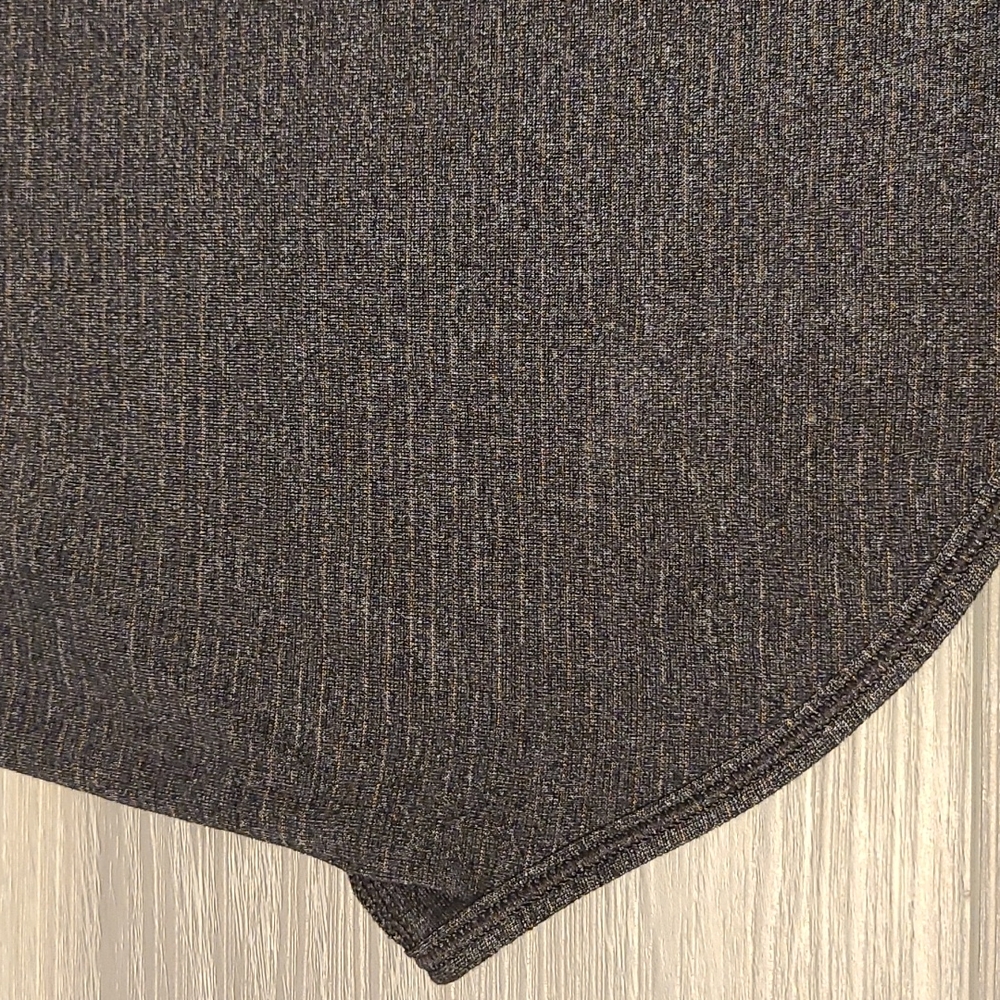 💀Lululemon Roll Out Tank in Heathered Black / Petal Pop Multi / Black - Picture 7 of 14